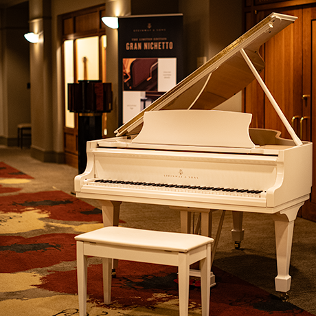 Information on the New Steinway & Sons O 623175